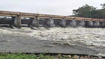 Bhopal: Waterlogging in several areas, normal life hit; sluice gates open