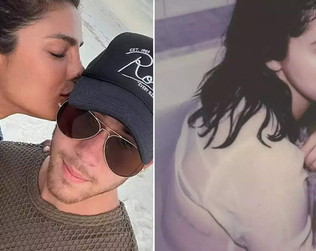 
Here's what Selena Gomez said when she was asked 'how gay' her ex-boyfriend Nick Jonas is
