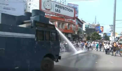 Lathicharge and water cannons on streets of Patna