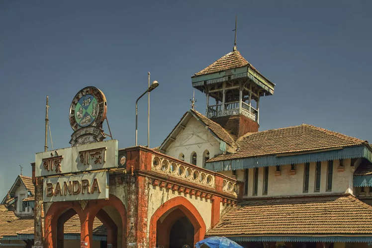 Fascinating Places To Explore In Mumbai's Iconic Bandra Neighbourhood ...