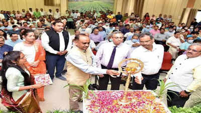 Lucknow: Herbal scrub, new variety of 'tulsi' among new offerings