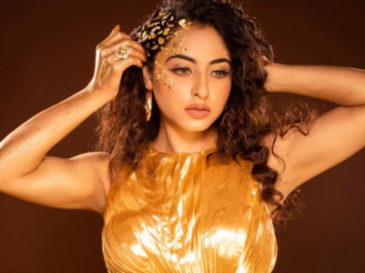 Niyati Fatnani approached for Heera Mandi