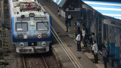 Mumbai: CR cancels new introduced 10 more AC local train services after commuters protest at Badlapur station
