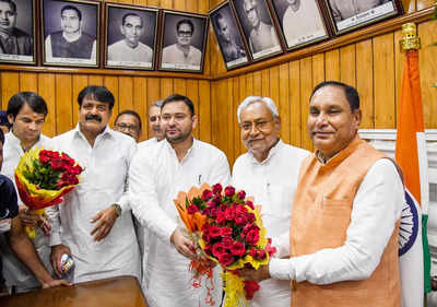 Nitish Kumar-led Grand Alliance government wins trust vote in Bihar assembly by 160 -0 amidst walkout by opposition BJP