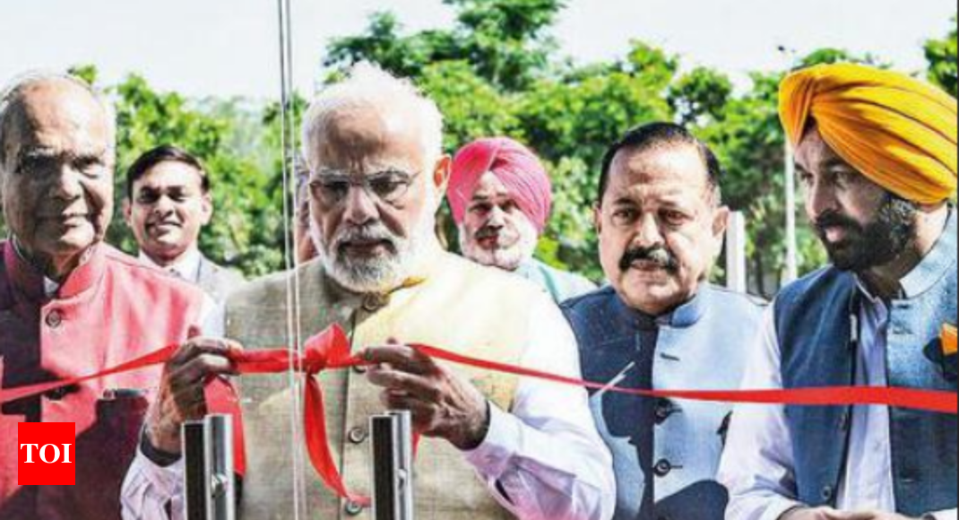 Security For PM Modi Turns A Costly Affair