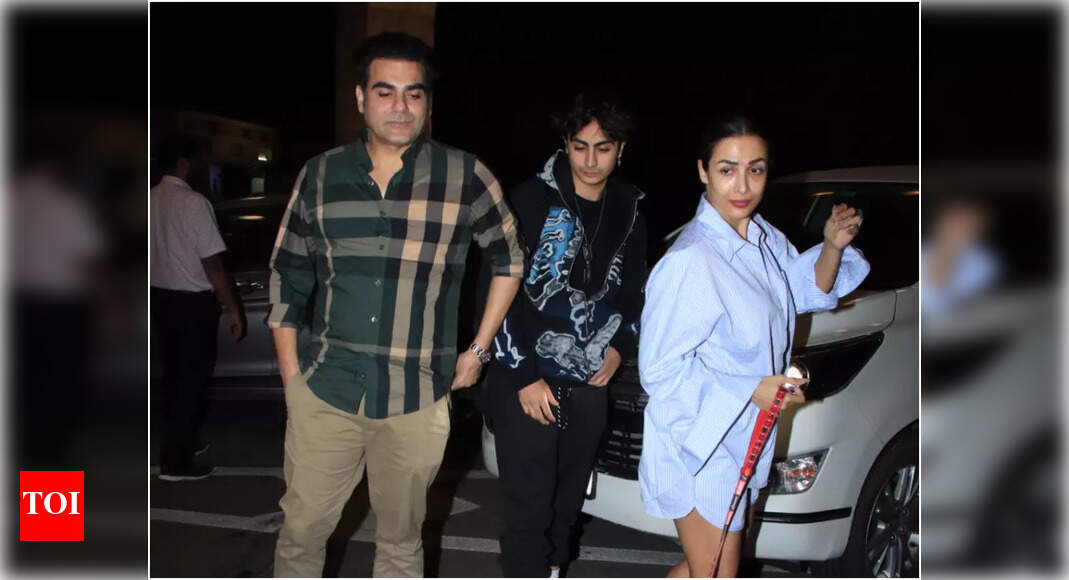 Malaika Arora and Arbaaz Khan spotted together at the airport as they bid adieu to their son Arhaan – Times of India