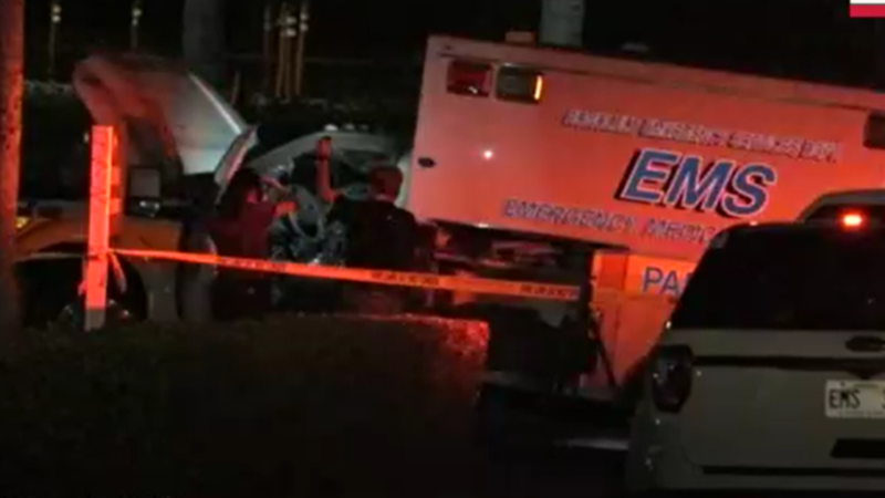 Hawaii ambulance fire: patient dead, EMT critical