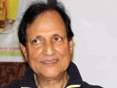 Versatile filmmaker Saawan Kumar Tak passes away