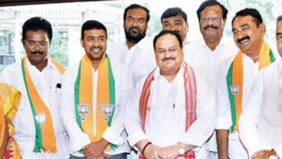 Telangana: Minister Errabelli Dayakar Rao's brother Errabelli Pradeep Rao finally joins BJP