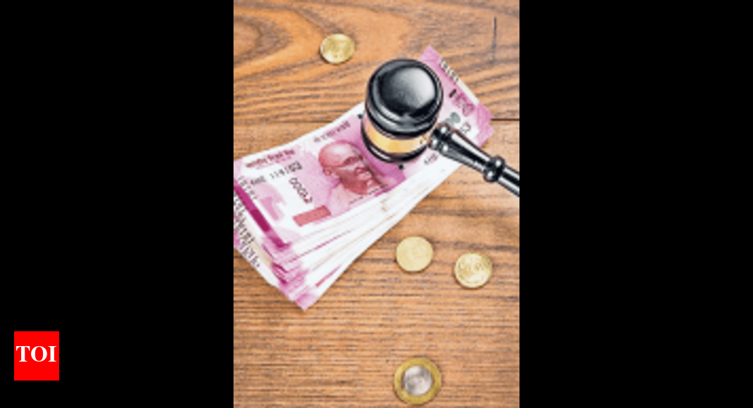 Charging for carry bag Gujarat consumer court Ahmedabad