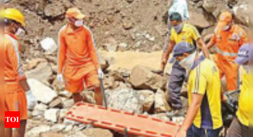 Flash floods in Uttarakhand: 1 more body recovered, 3 others spotted ...