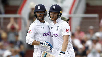 2nd Test: England lead South Africa by 241 runs after centuries by Ben Stokes and Ben Foakes