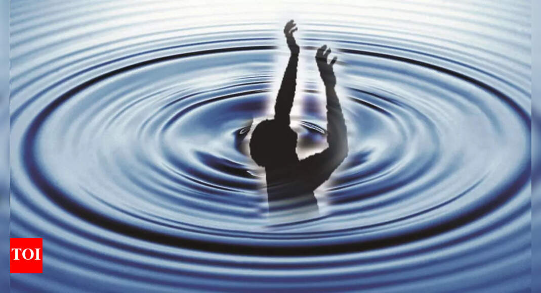 Man Drowns In Mine Filled With Water | Indore News - Times of India