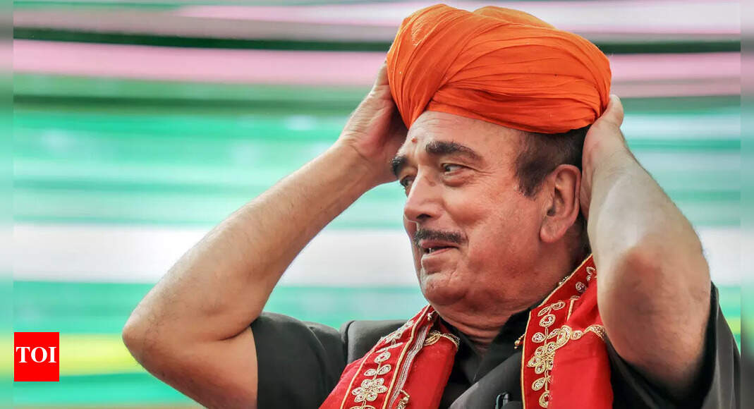 Why Ghulam being &lsquo;Azad&rsquo; from Congress is good news for BJP