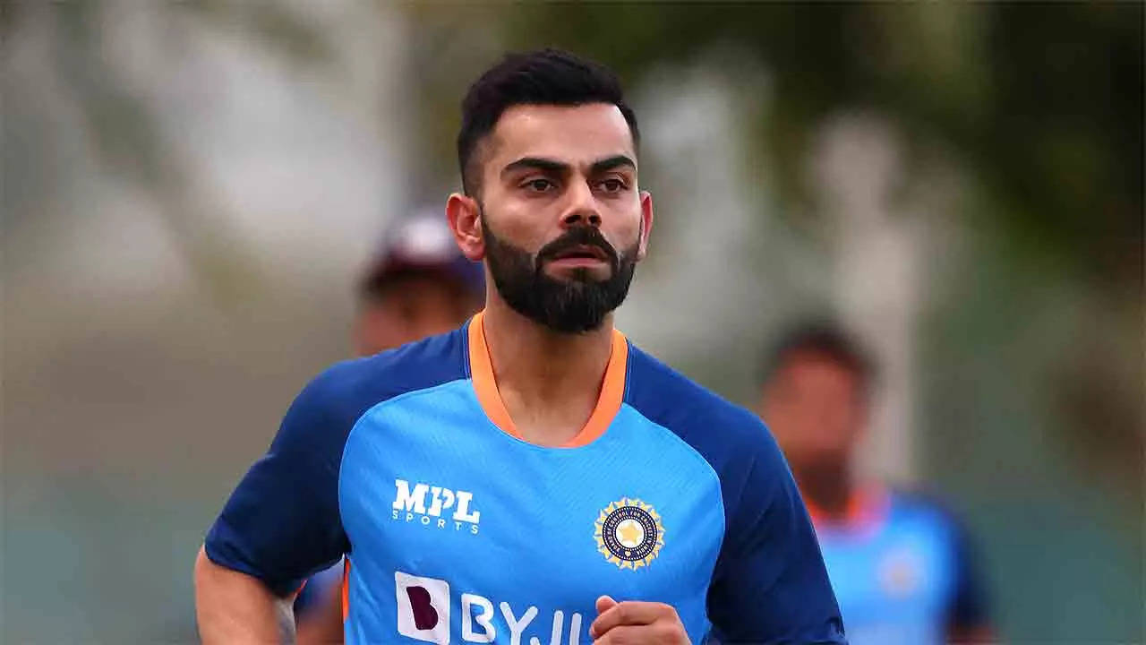 Watch] Virat Kohli gets thumping welcome in Chennai ahead of IPL 2024  opener vs CSK