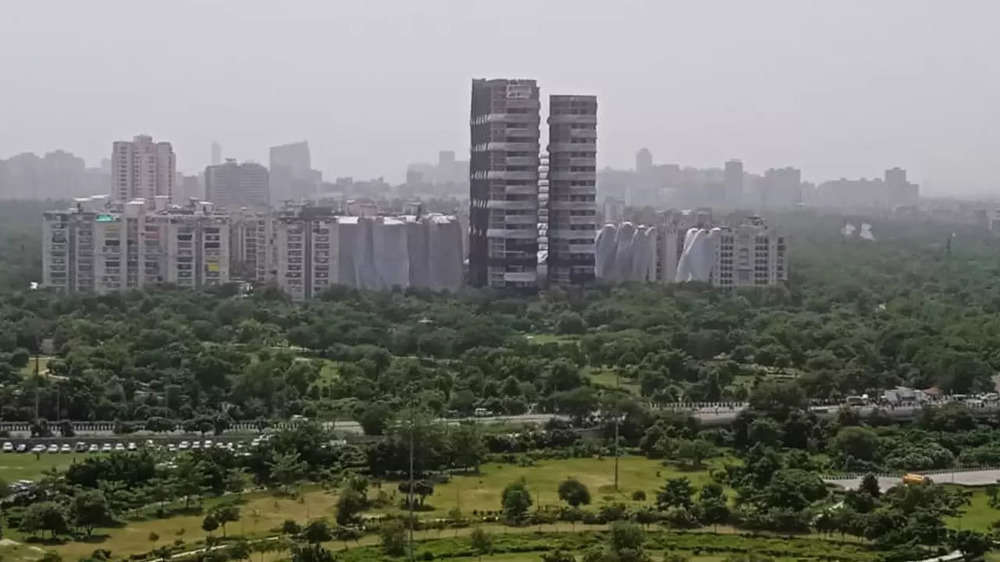 In Pics: Noida Twin Towers' Reduced To Dust Cloud | The Times Of India