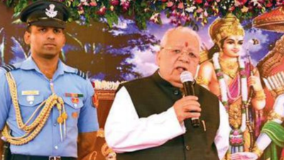 Governor Kalraj Mishra during Ram Katha at Raj Bhawan banner img