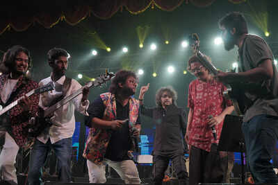 Kolkata sings along with Cactus to celebrate musical milestone | Events  Movie News - Times of India