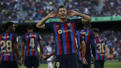 Robert Lewandowski bags double as Barcelona down Valladolid
