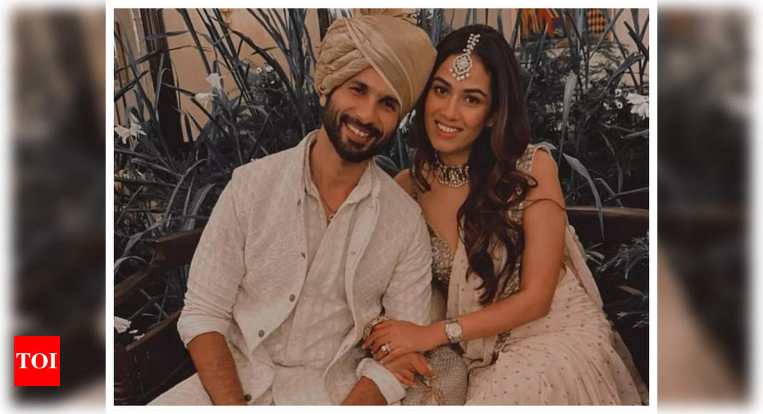Shahid Kapoor and Mira Rajput make heads turn at Kunal Rawal and Arpita Mehta’s wedding; fans say they look like a ‘newlywed couple’ – See photo – Times of India