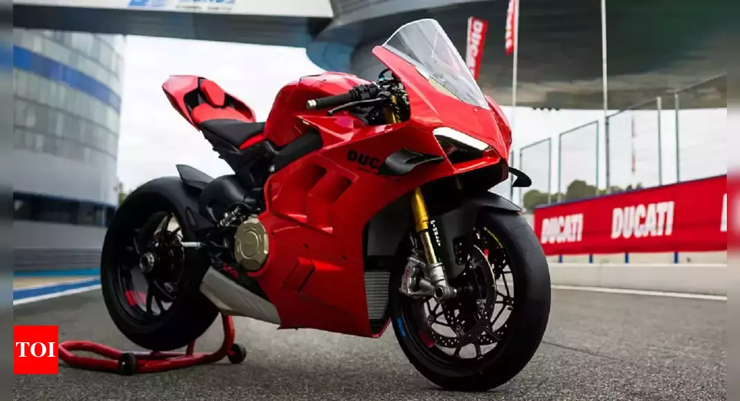 2023 Ducati Panigale V4 R How Does 2405 HP At 16500 RPM Grab You   MotoAmerica