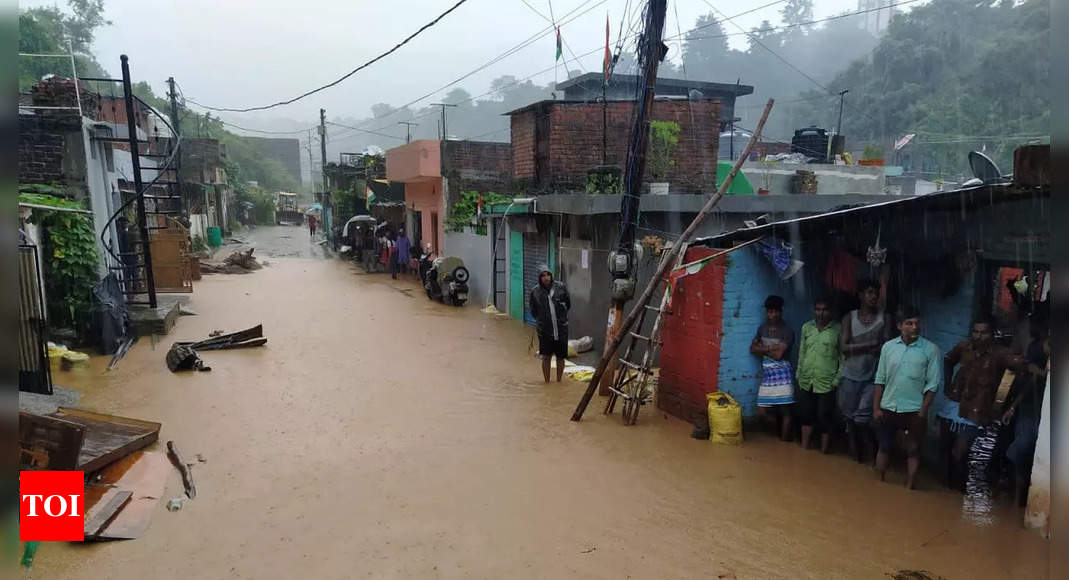 Dehradun: 10-day-old infant among three killed as house collapses after ...