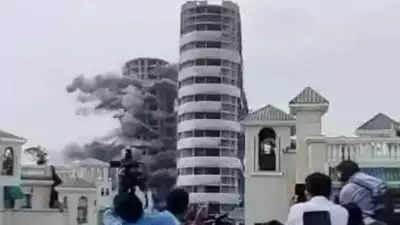 CBRI put black boxes to study demolition of Noida twin towers; 2 recovered so far