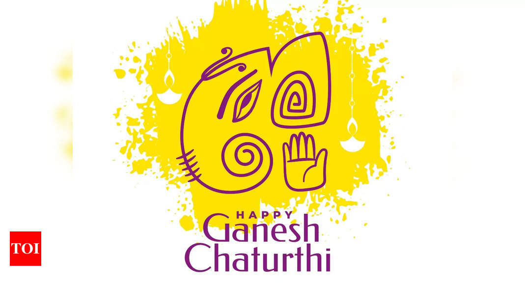Premium Vector | Ganesh chaturthi greeting with shree ganeshaya namah hindi  calligraphy and lord ganesha symbol