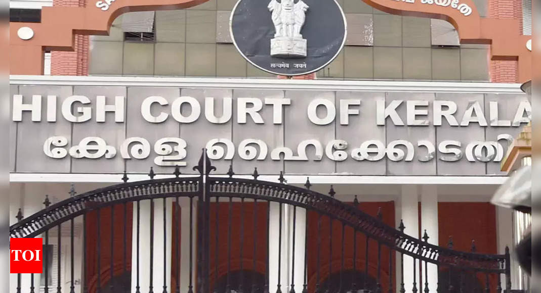 Kerala High Court Civic Chandran – The Leaflet