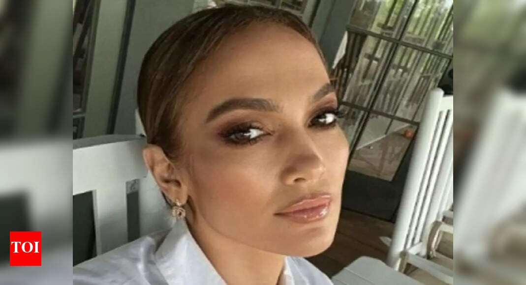 Jennifer Lopez slams wedding attendee who 'sold' private video from