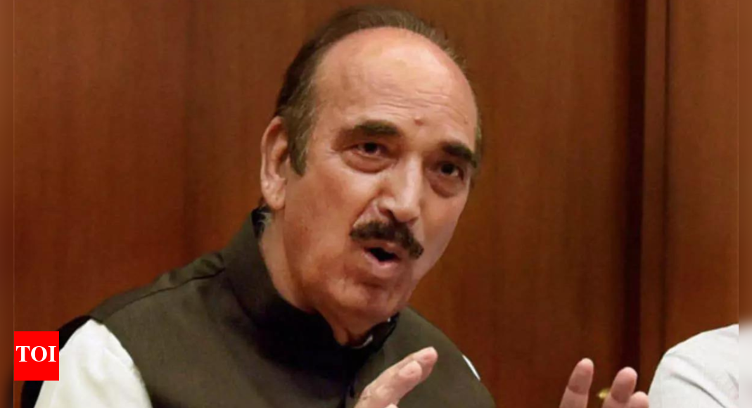 Some G23 leaders meet Azad; discuss future strategy of grouping | India ...