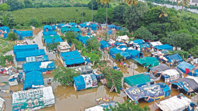 Bengaluru: Homes flooded, pourakarmikas left in the lurch