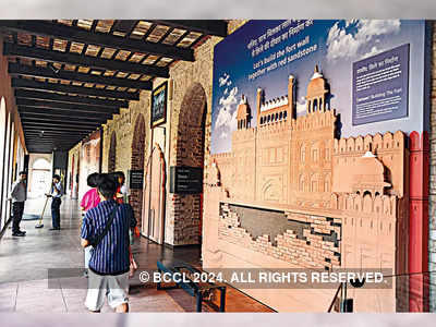 Interacting with history at Red Fort