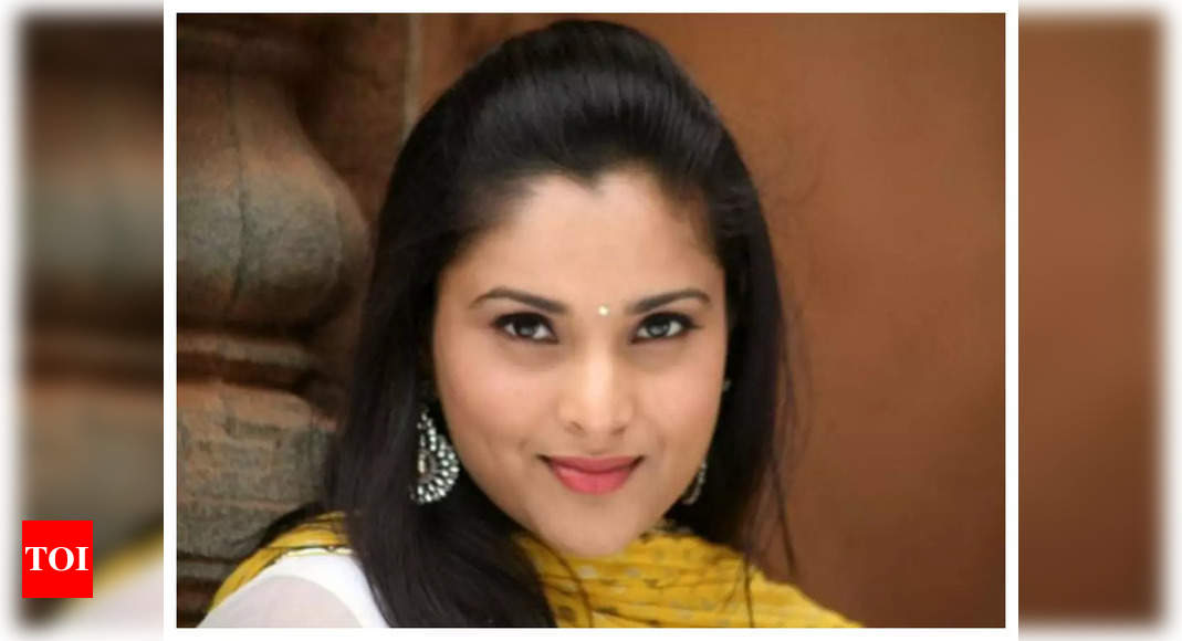 Actress Ramya Announces Her Comeback To Films After A Long Gap