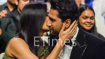 Katrina Kaif kisses hubby Vicky Kaushal at Filmfare Awards 2022, actress opens up about their hush hush wedding