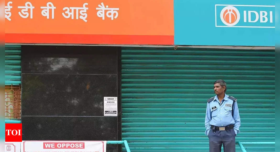 RBI sets stage for government, LIC stake sale in IDBI Bank – Times of India