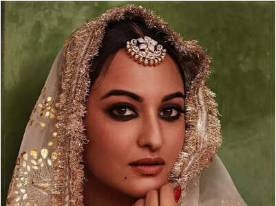 Beauty looks inspired by celebs for the festive season
