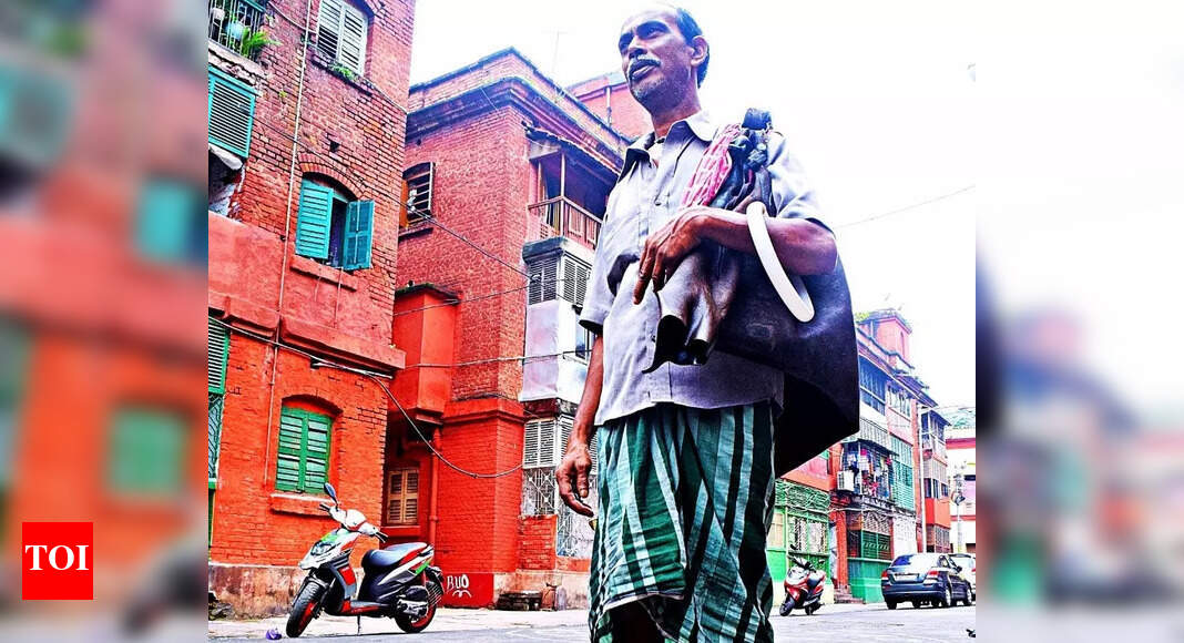 Rajaditya’s documentary on vistiwalas echoes the pathos of a dying ...