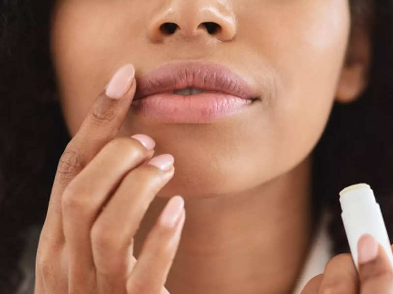 Remedies to relieve dry lips during pregnancy