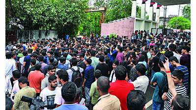MANIT students protest 75% attendance rule, seek relaxation to appear in exam
