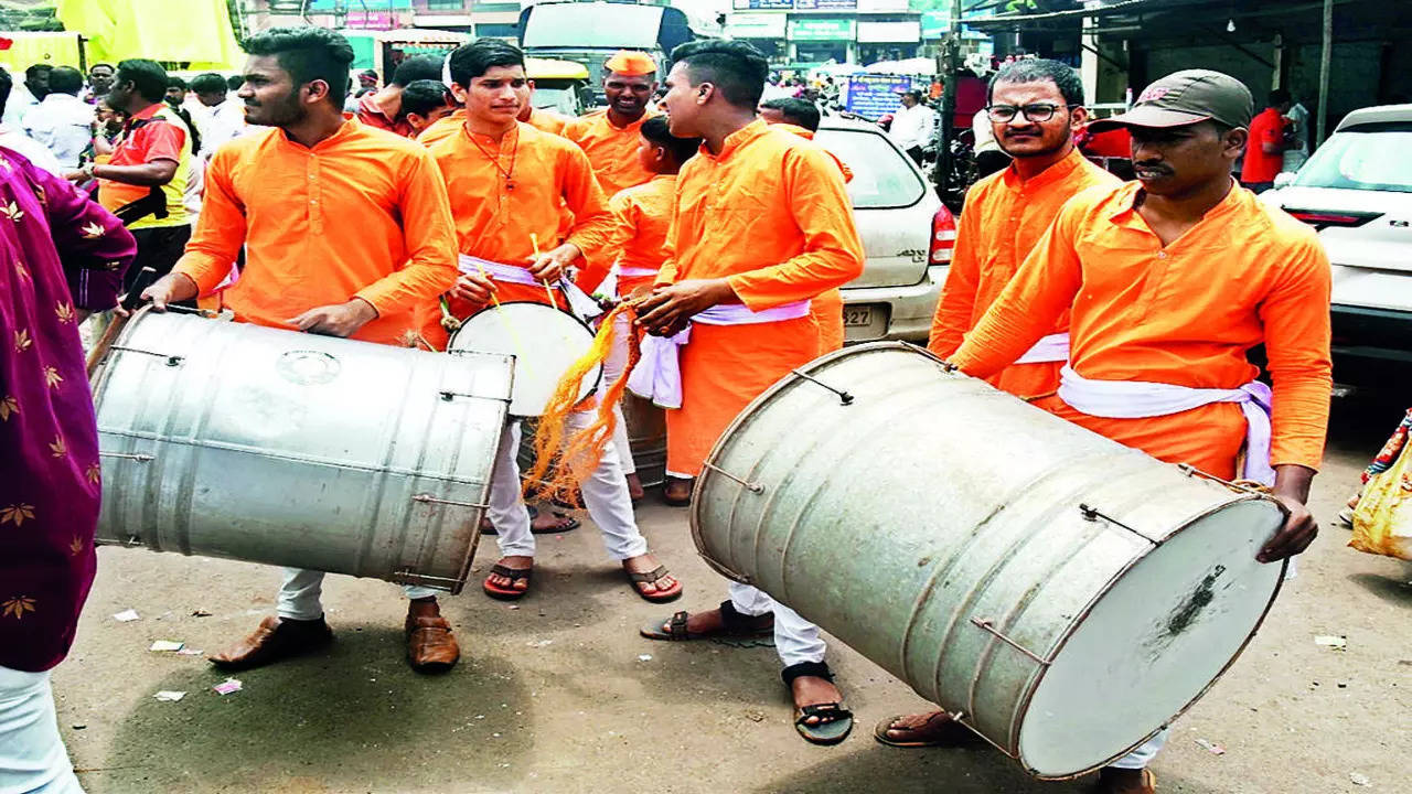 Pune: Only Three Dhol Tasha Pathaks Allowed With Each Ganesh Mandal During  Procession, 10 Minutes Given To Perform At Dedicated Spots On Route -  Punekar News