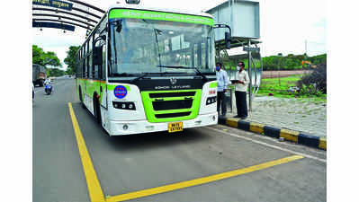 Nashik transport utility starts plying 20 additional buses from CBS for Ganeshotsav