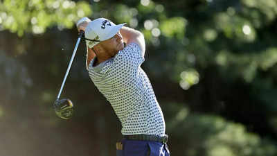 Talor Gooch grabs LIV Golf Boston lead over newcomer Joaquin Niemann