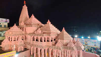 Ganesh mandal in Maharashtra's Bhiwandi recreates 120-feet high replica of Ayodhya's Ram temple