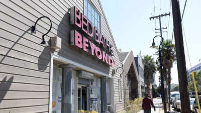 Bed Bath & Beyond CFO plunges to his death, Business and Economy News