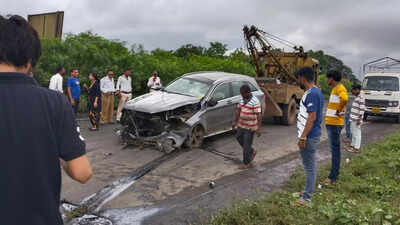 Tata Sons ex-chairman Cyrus Mistry killed in Ahmedabad-Mumbai highway accident