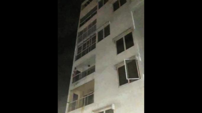 Chennai: Techie dies after falling off 7th floor of apartment