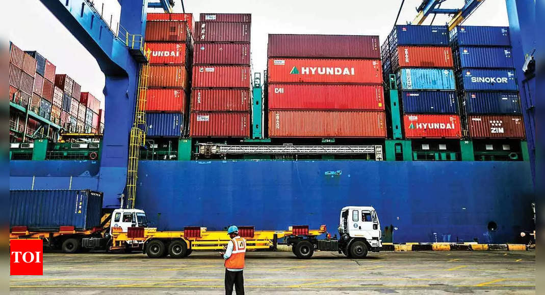 Revving exports to US keeps India in race to be next China – Times of India