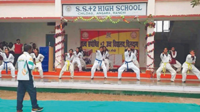 Sports teacher gives free karate training to girls in Ranchi school