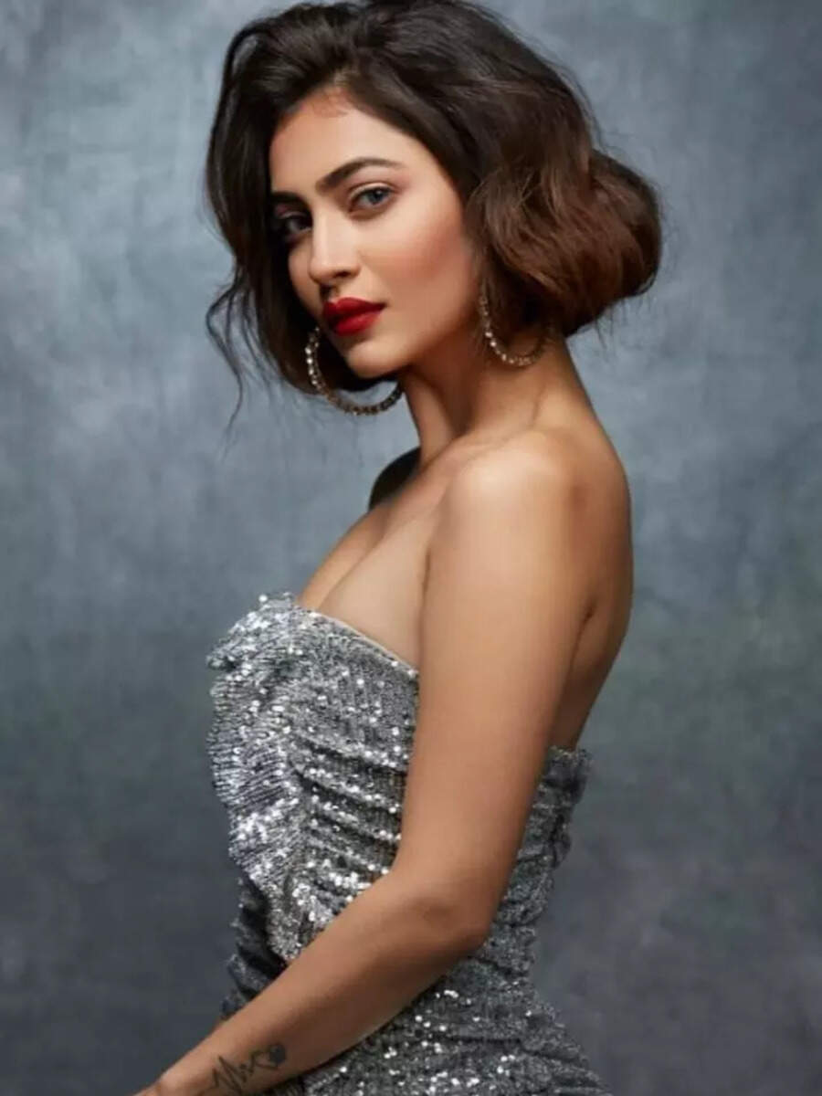 Stunning looks of Bengali beauty Jasmine Roy Times of India